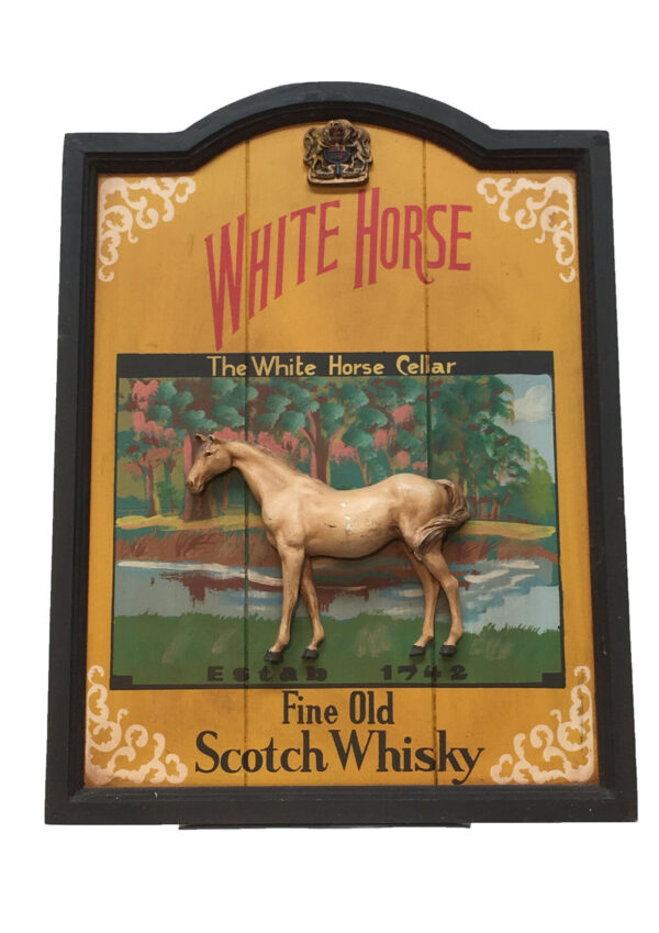 Pubbord White horse