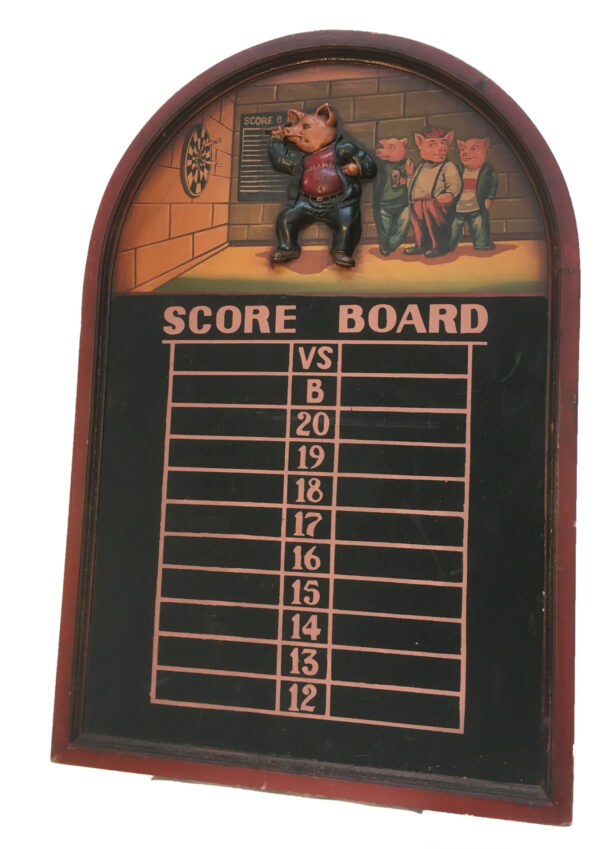 Pubbord Scoreboard met varkentjes